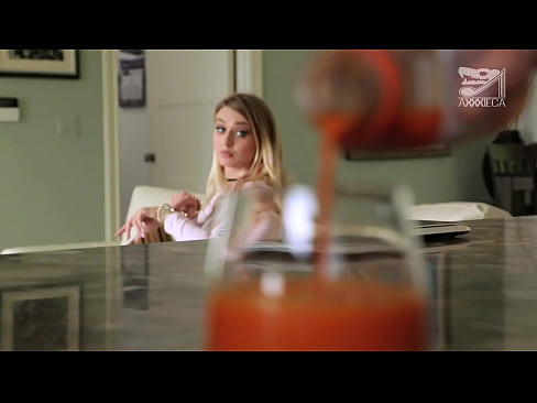 ❤️ Katta ko'krak va qattiq mushuk bilan issiq qiz yutqazgandan xo'roz oladi, lekin juda qiyin Anal pornoda bizda ️❤